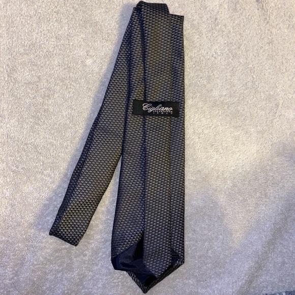 Cigliano Collezione Italy Mens Dress Tie - Picture 1 of 4